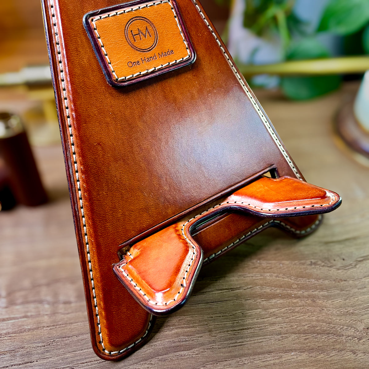 Leather Phone Stand Pattern - Foldable Design (PDF, Ai, SVG).