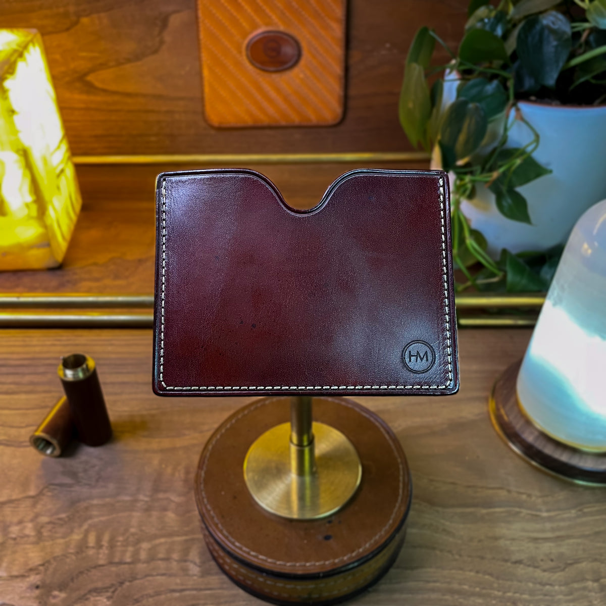 Digital high-end leather cardholder pattern (PDF, SVG, AI).
