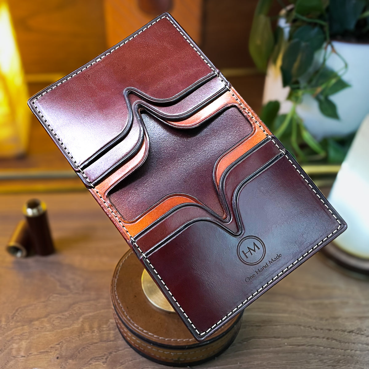 Digital high-end leather cardholder pattern (PDF, SVG, AI).